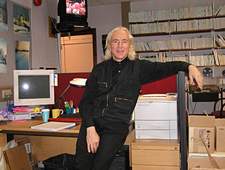  --   "-":.  2002 . (c) seva.ru