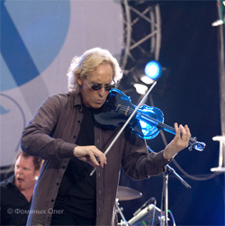 Eddie Jobson  