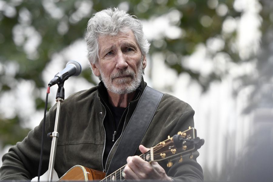 Roger Waters sings 'Wish You Were Here' at a rally in support of Julian Assange, held on Monday September 2nd 2019 outside UK Home Office in central London.
