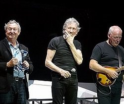 Behind the Scenes of the Pink Floyd Reunion